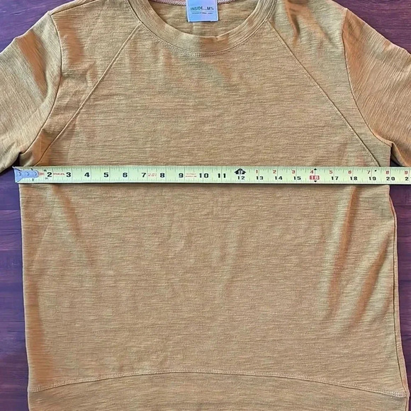 ⭐3/$15 Long Sleeve Top - Picture 7 of 7